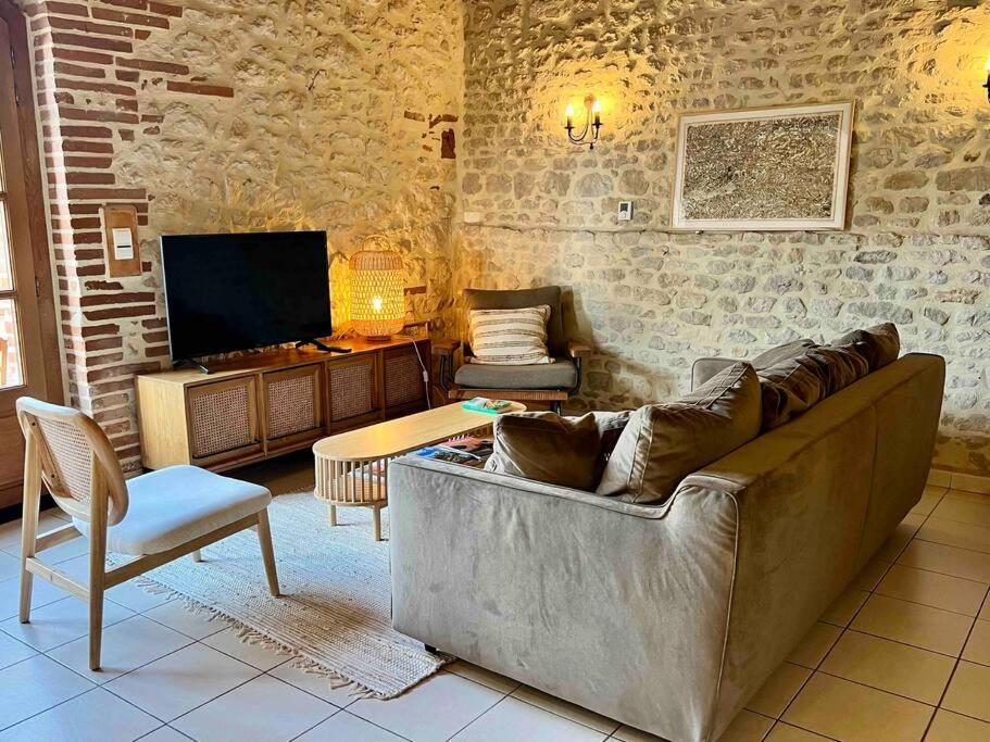 Hébergement de vacances Petit Coin De Paradis Albigeois *